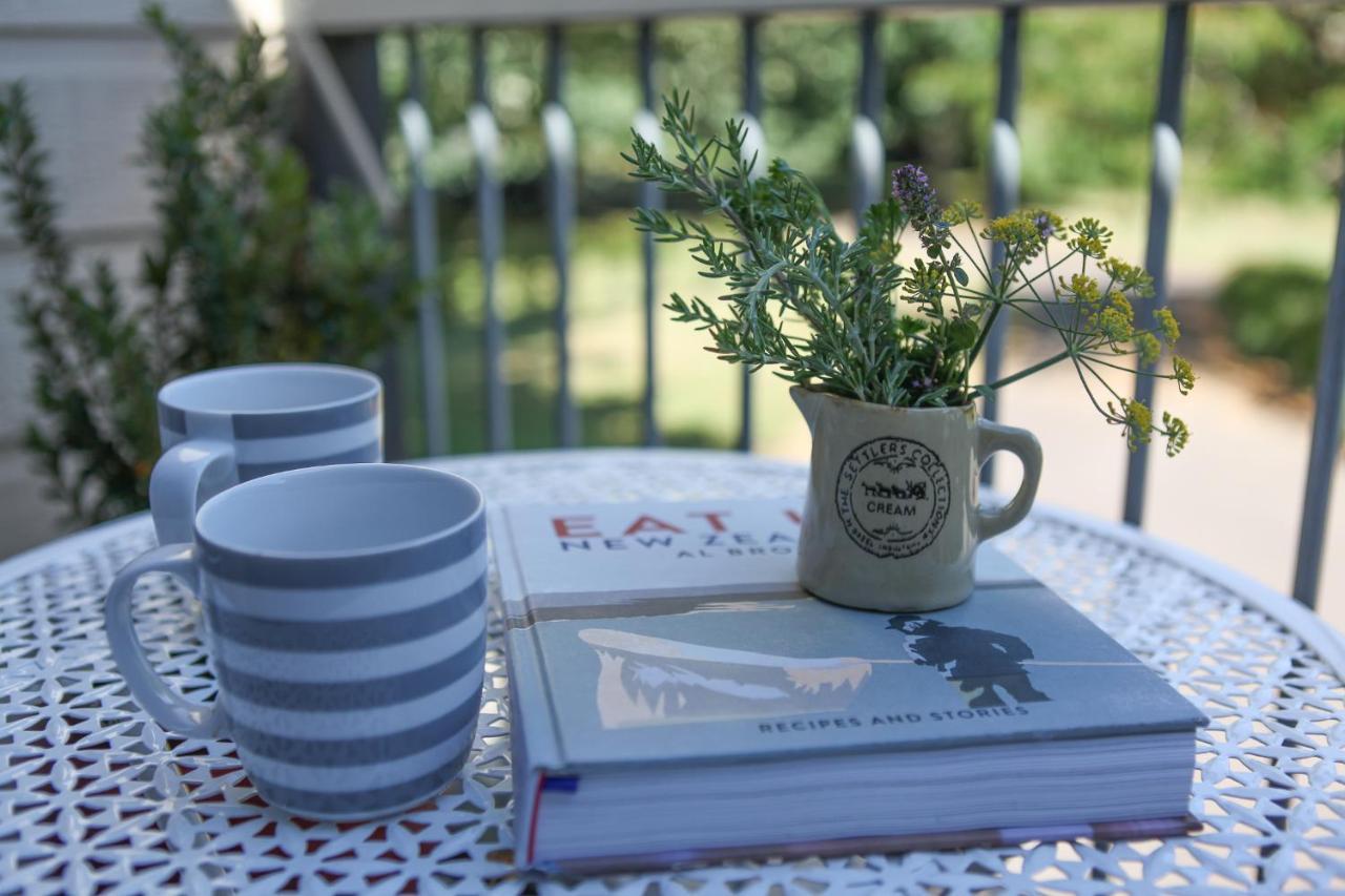Cedar Park Bed & Breakfast Tamahere エクステリア 写真