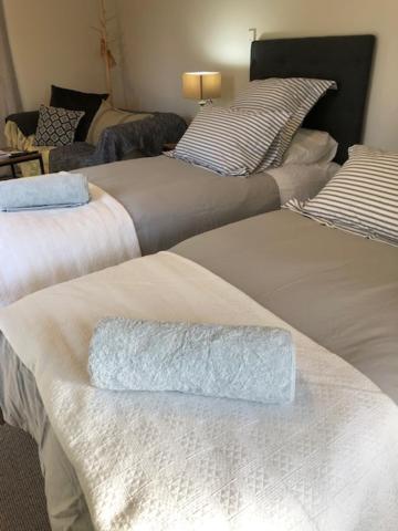 Cedar Park Bed & Breakfast Tamahere エクステリア 写真